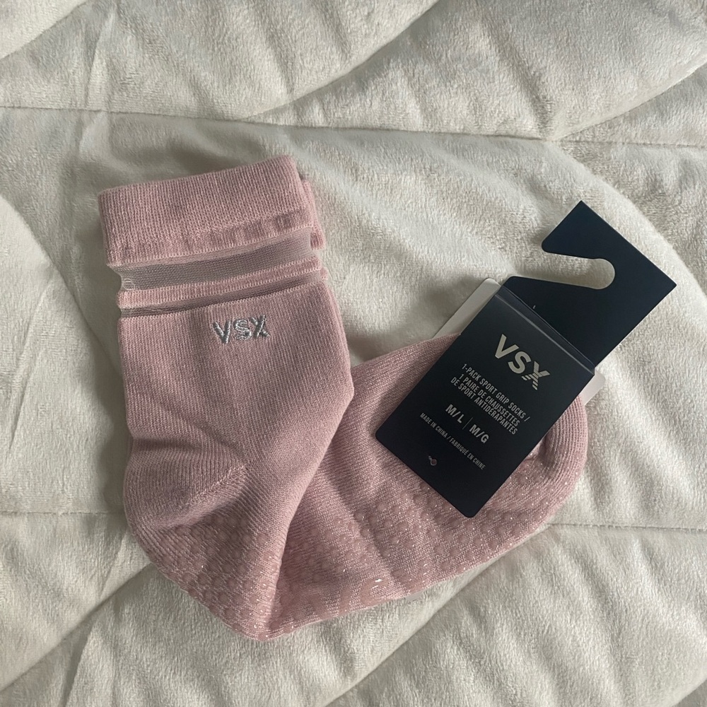 NWT Victoria's Secret VSX Pilates Sock